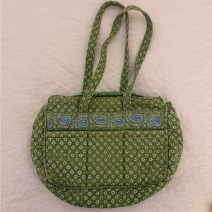 VERA BRADLEY green apple daisy quilted tote